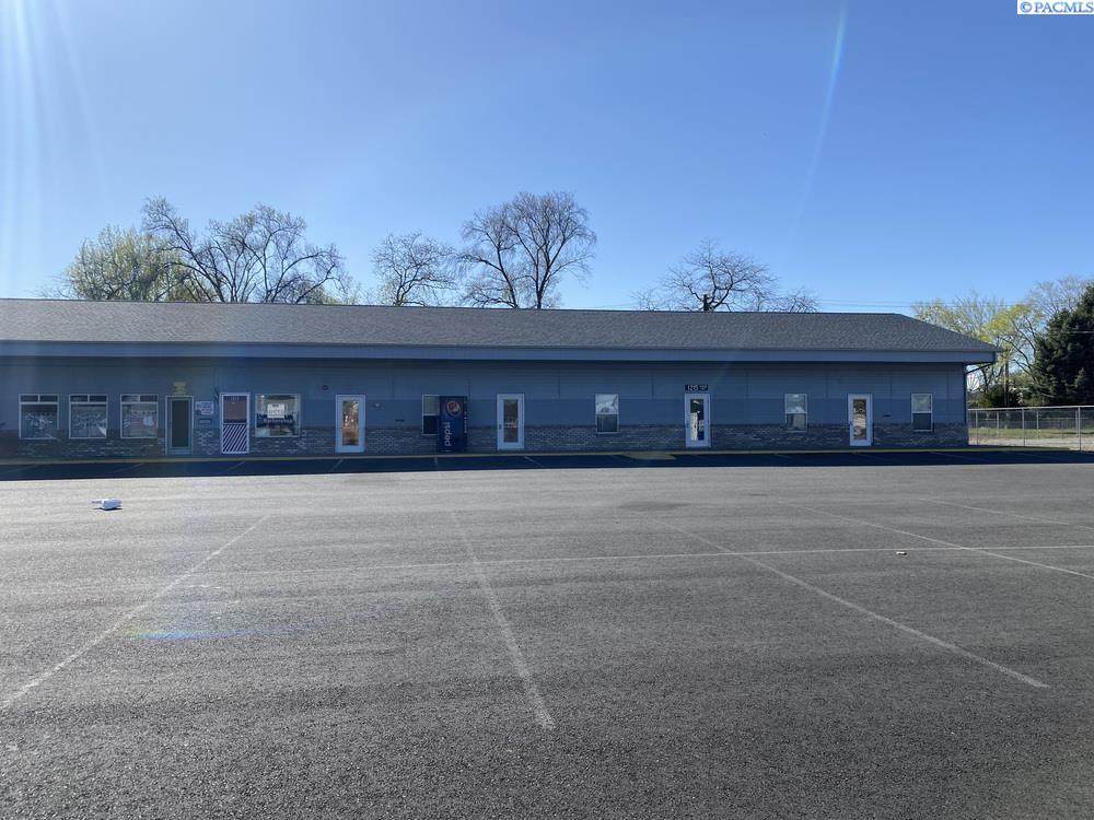 1215 Thayer Drive - Photo 1