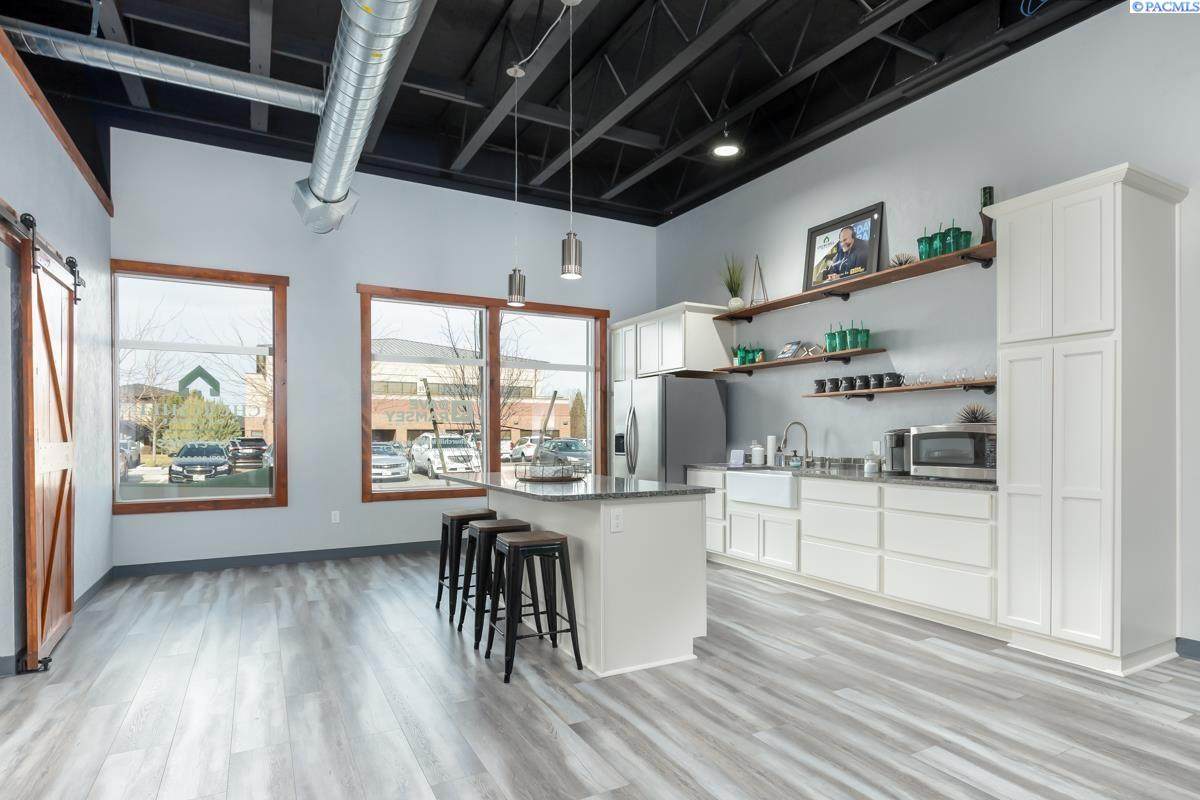 8109 Grandridge Blvd - Photo 1