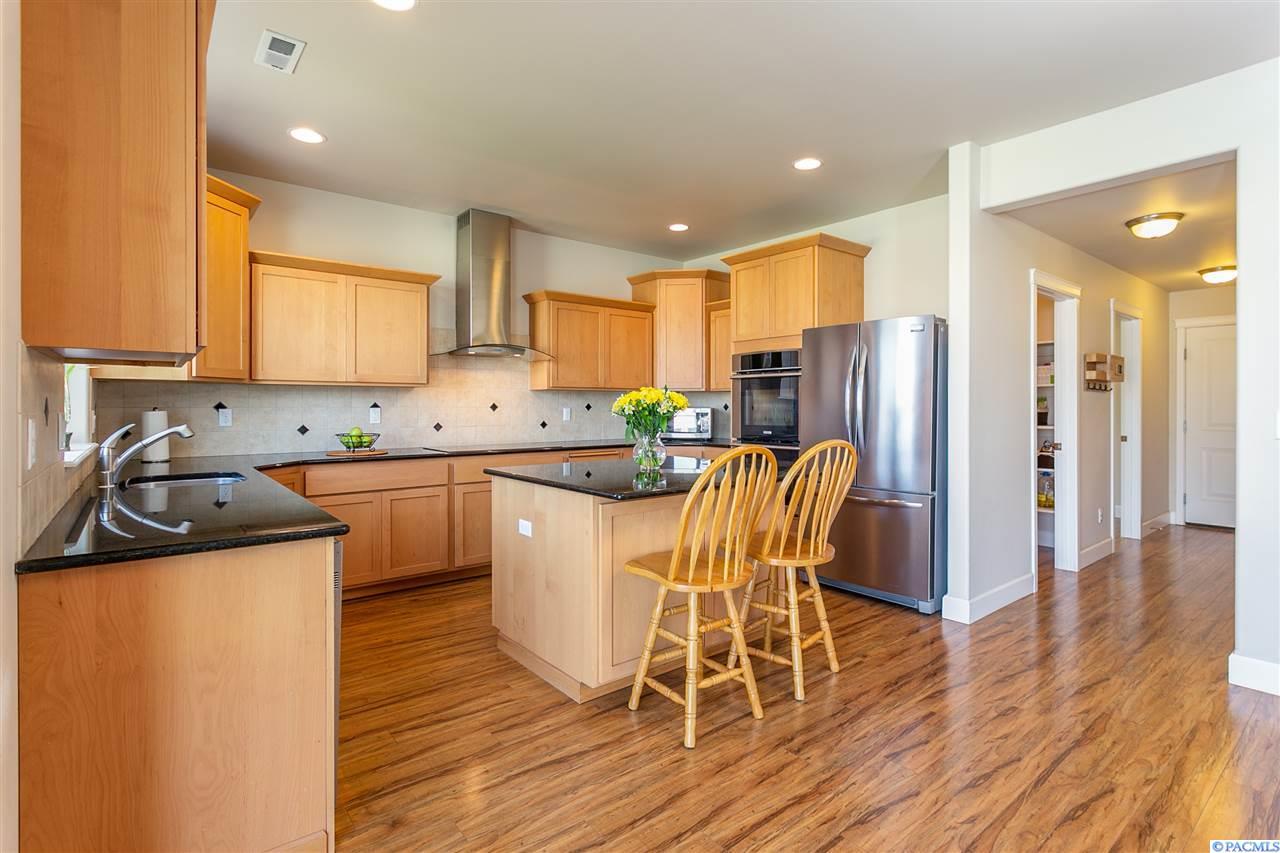 4807 Commons Drive - Photo 1