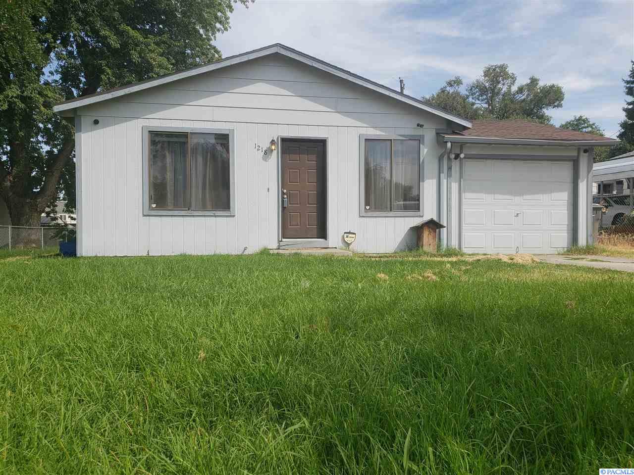 1218 Edison Pl - Photo 1