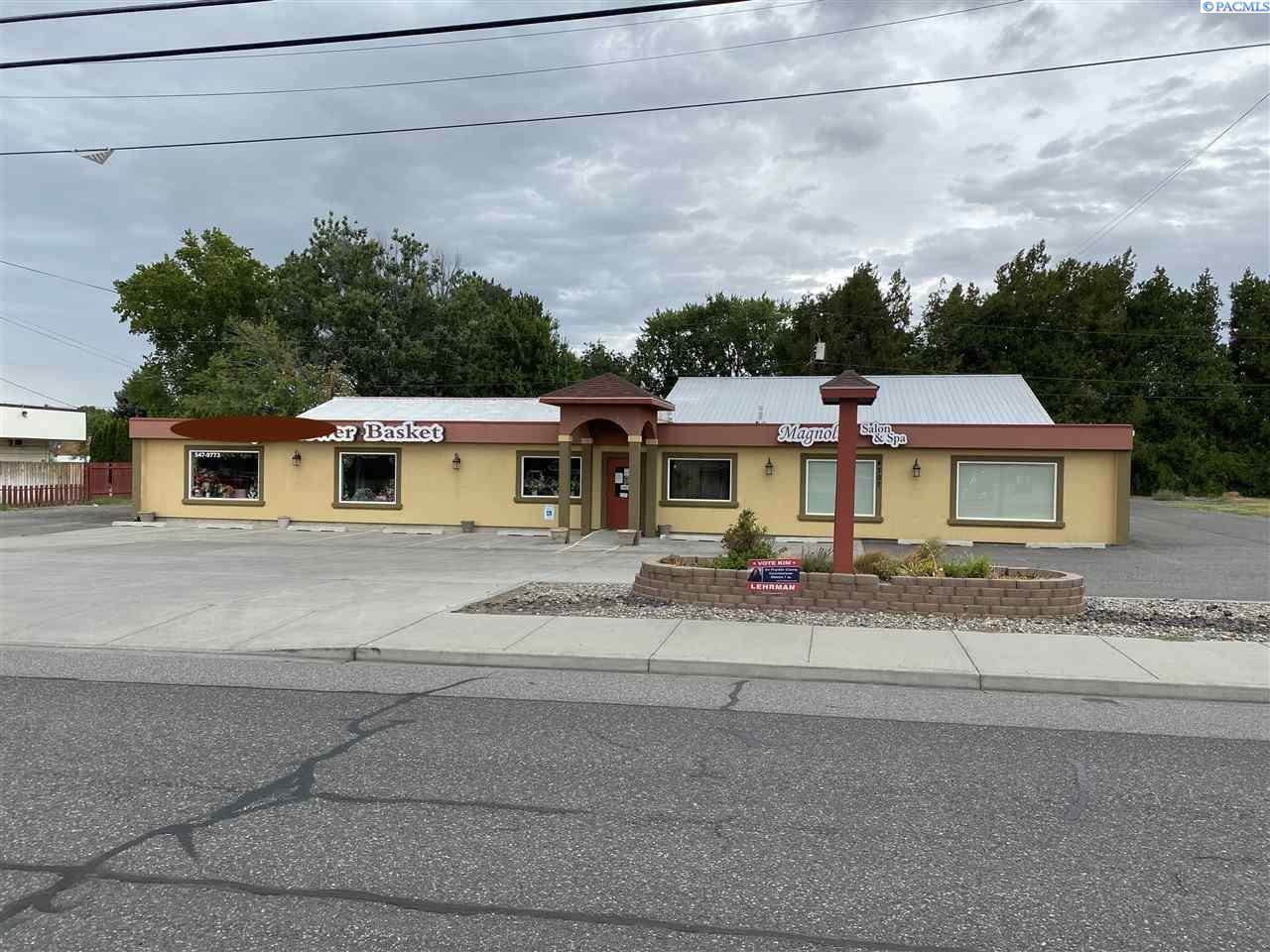 4307 Court St. - Photo 1