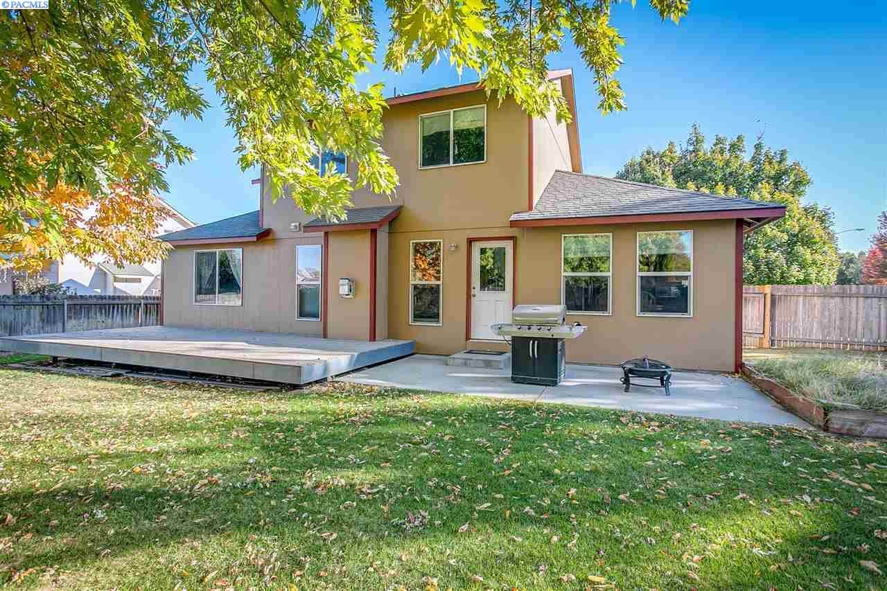 3206 Dennis St - Photo 1