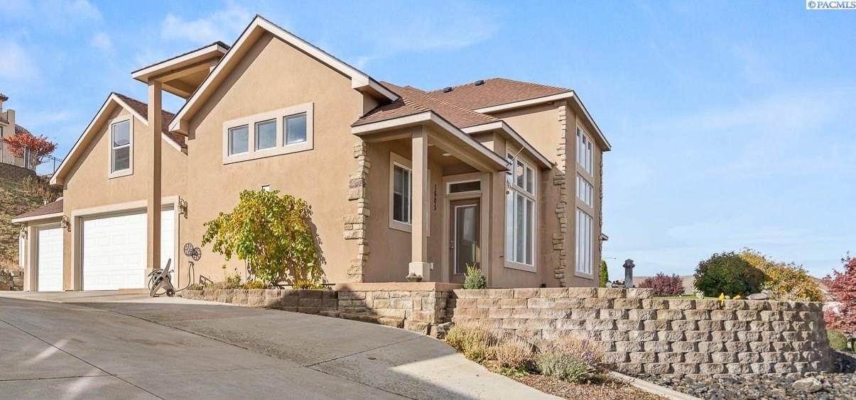 1605 Meadow Hills Drive - Photo 1