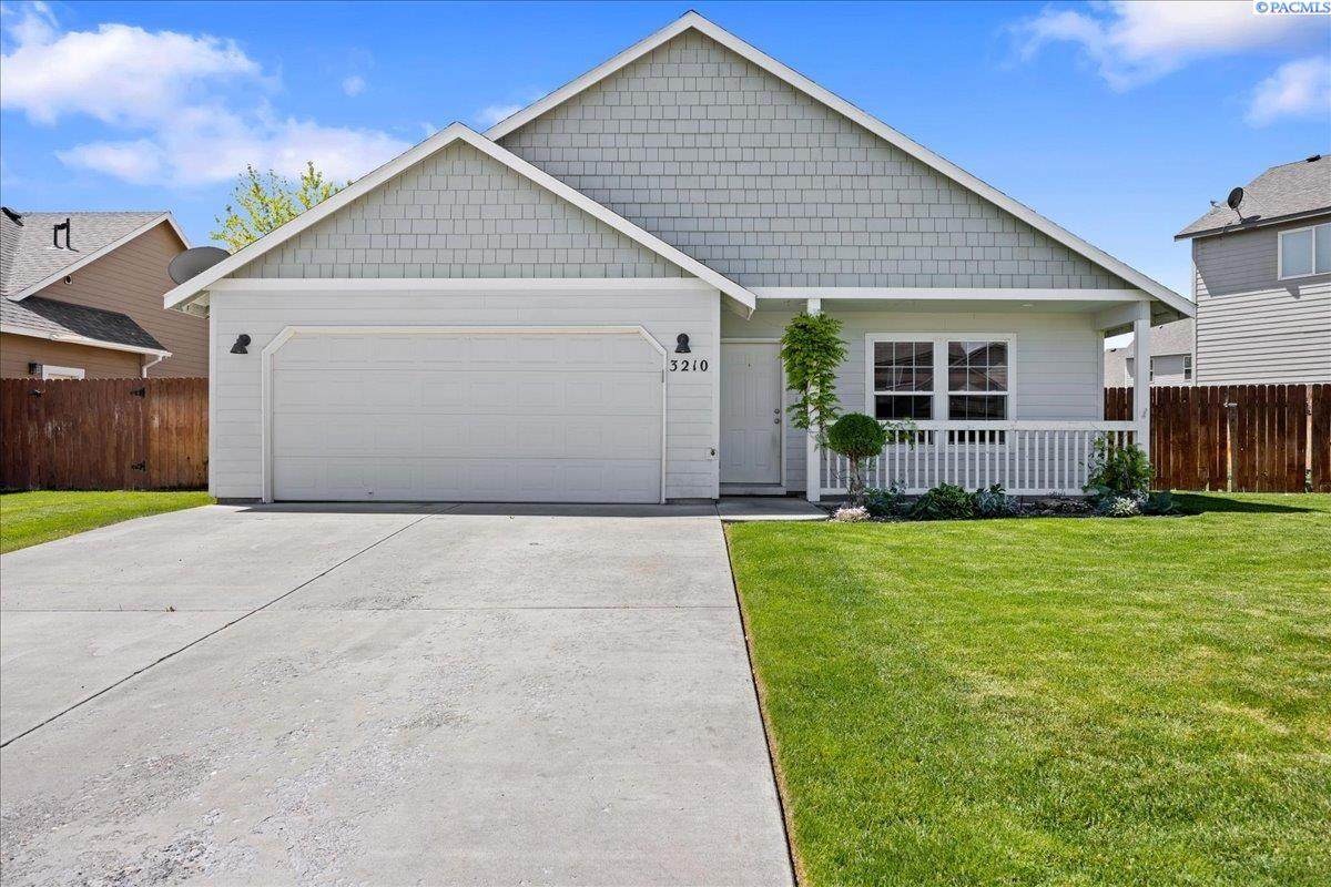 3210 Quincy Pl. - Photo 1