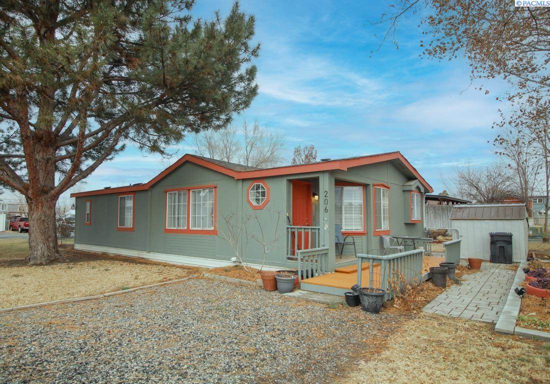 206 68th Avenue - Photo 1
