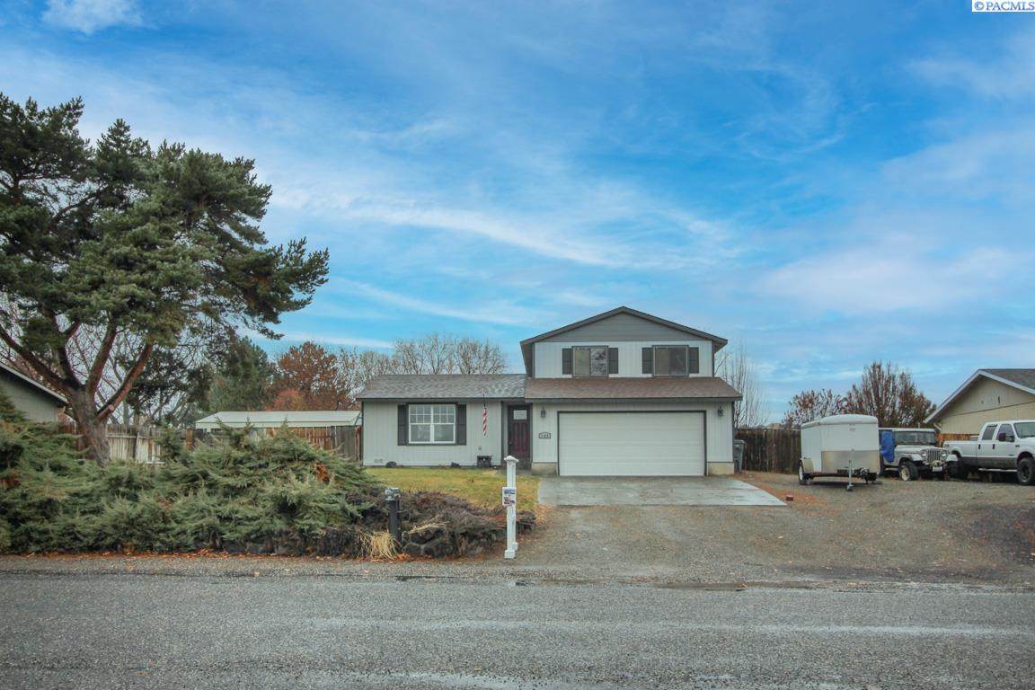 144 Travis Lane - Photo 1