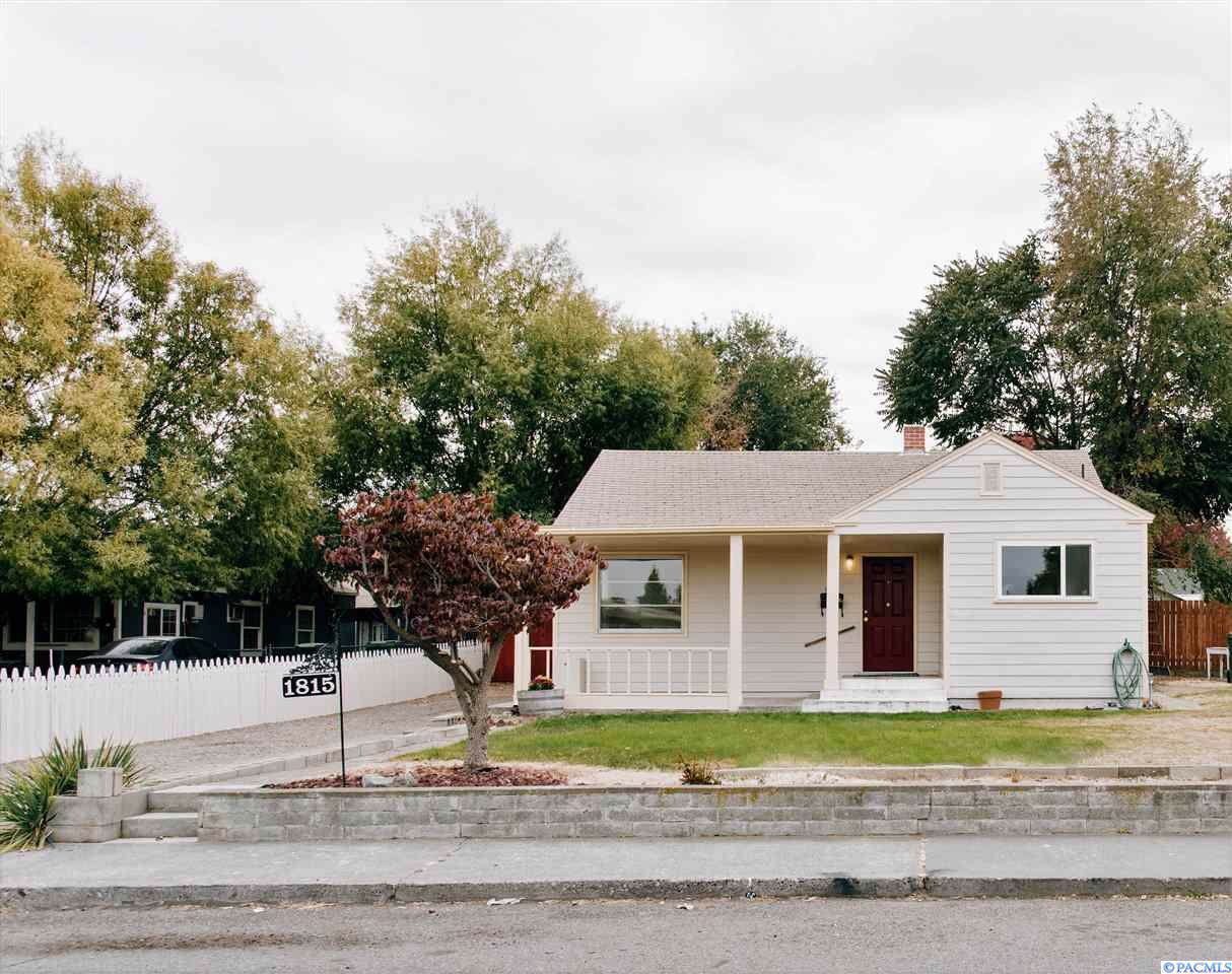 1815 5th Ave - Photo 1