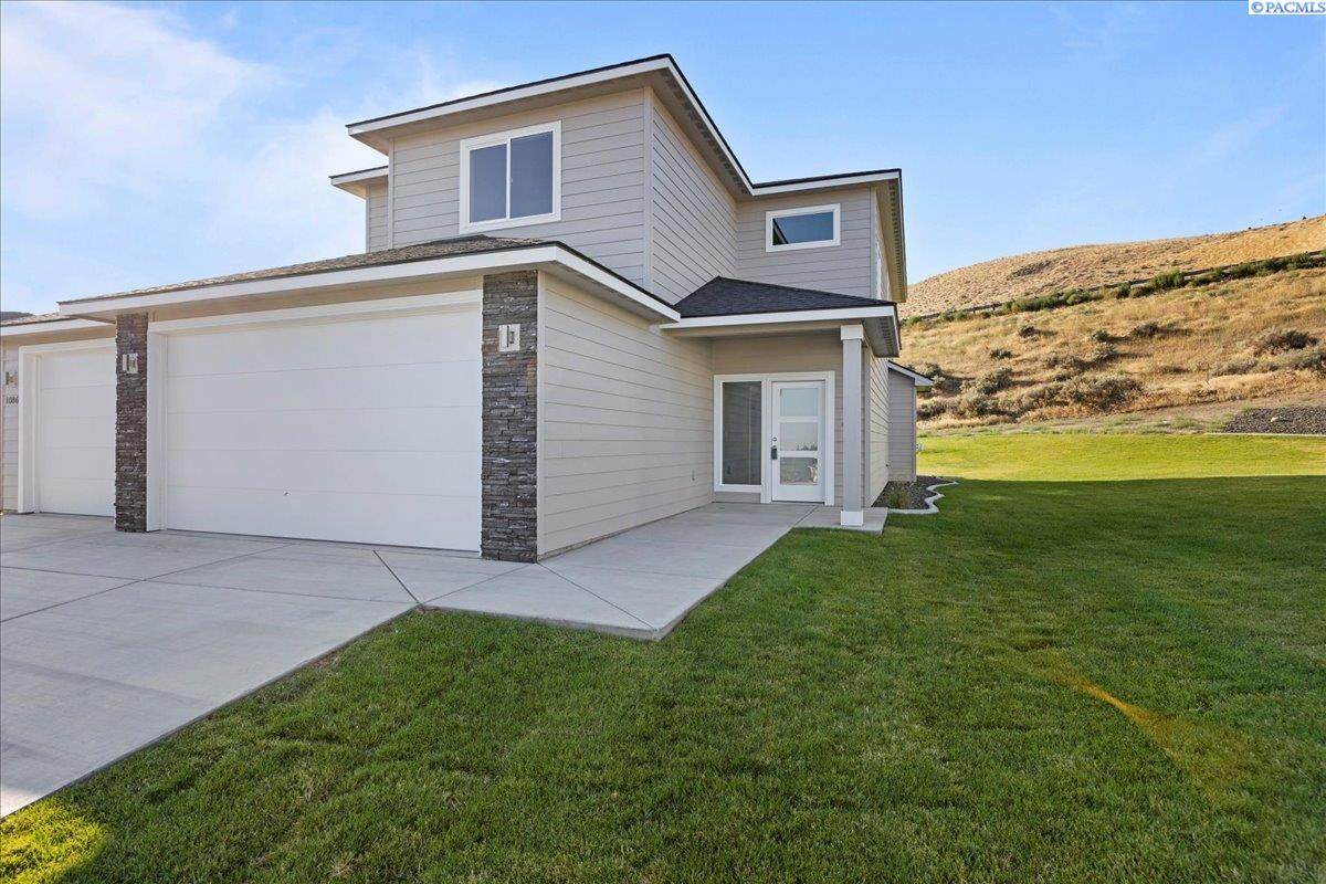 1086 Klikitat St - Photo 1