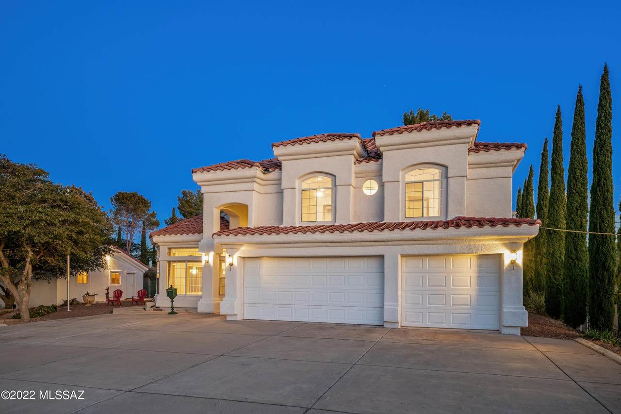 568 Las Flores Drive - Photo 1