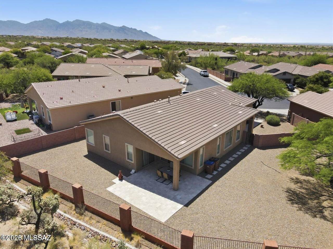 https://bt-photos.global.ssl.fastly.net/tucson/1280_boomver_16_22620127-2.jpg