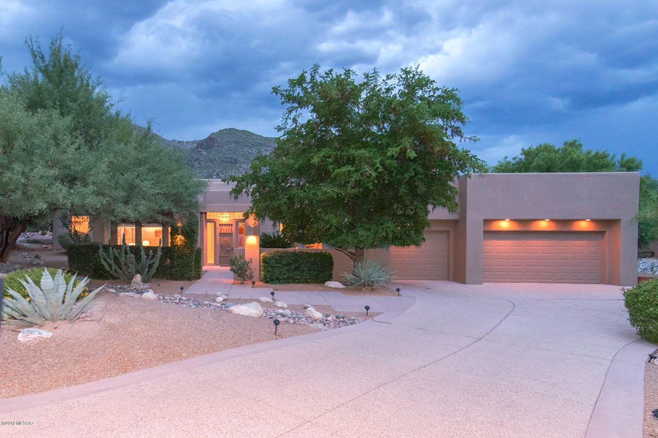 6439 Desert Wind Circle - Photo 1
