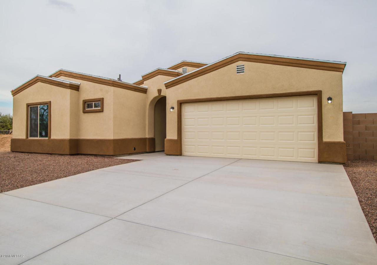 5905 Jeanette Boulevard - Photo 1
