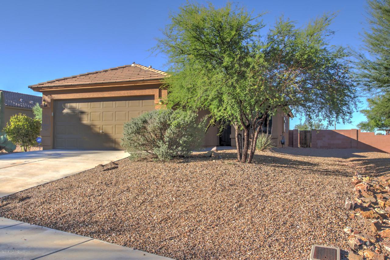 732 Echo Mesa Drive - Photo 1