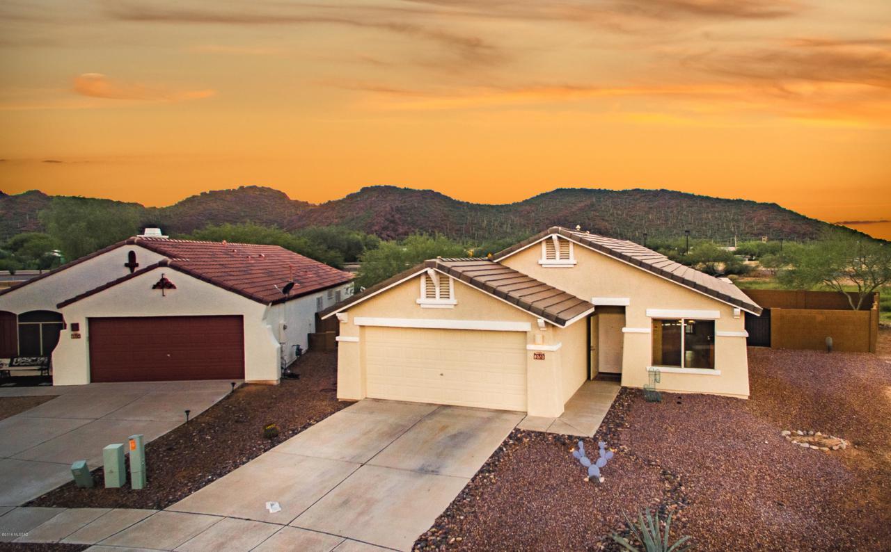8010 Mural Hill Drive - Photo 1