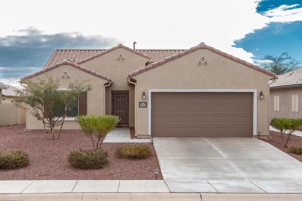 21527 Volunteer Drive - Photo 1
