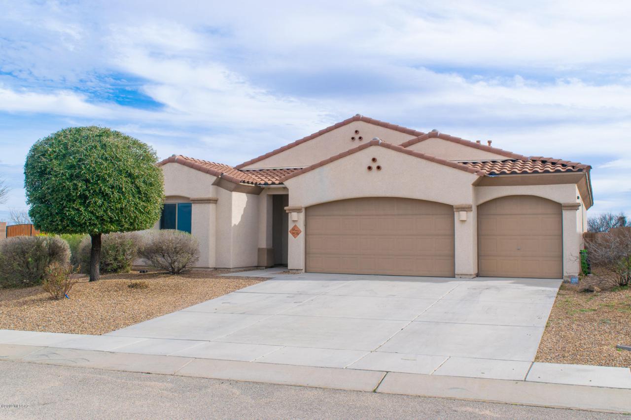 1435 Big Room Place - Photo 1