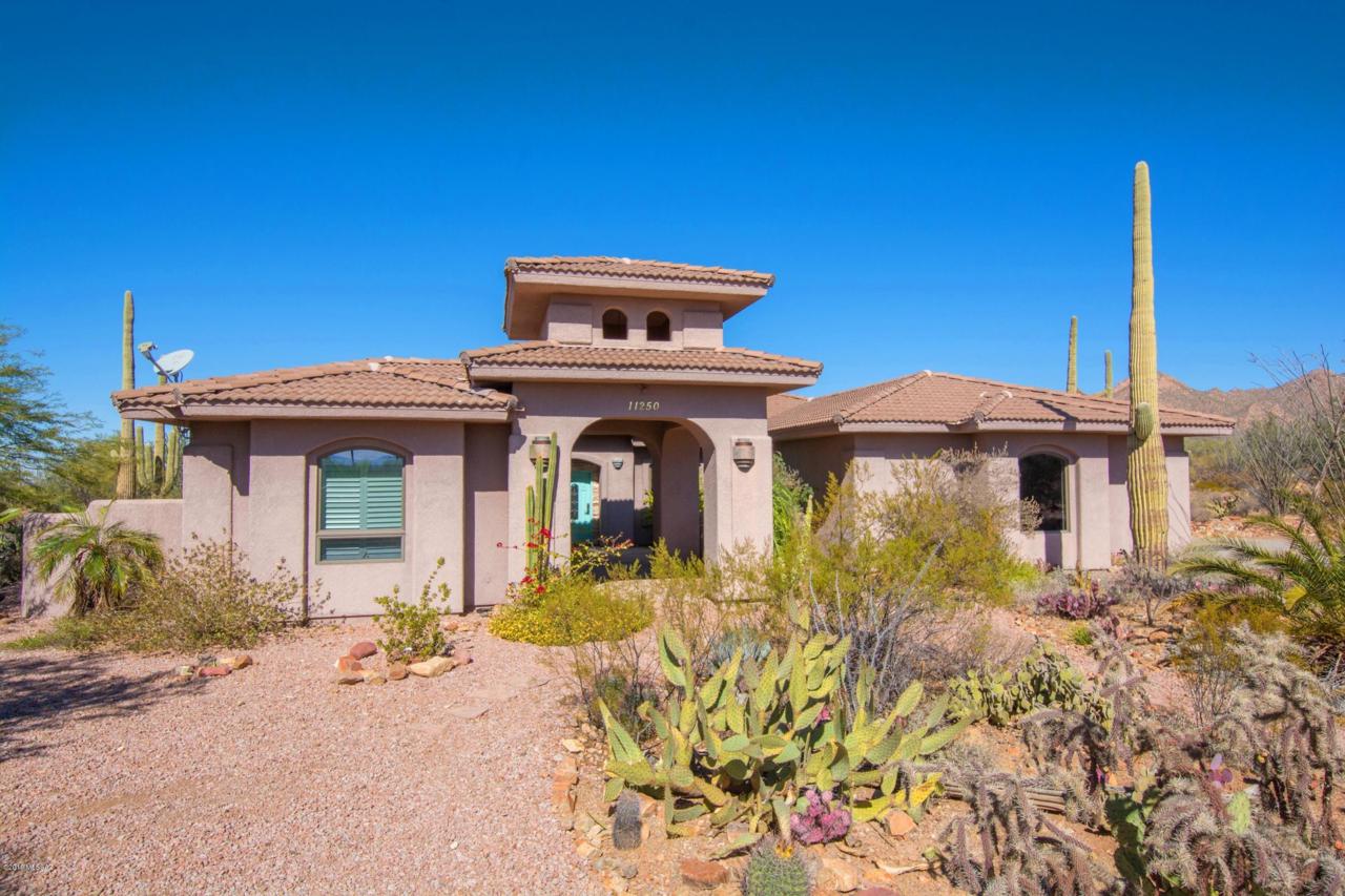 11250 Calle Pima - Photo 1