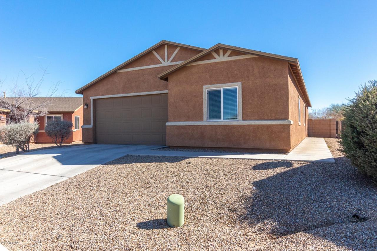 5097 Fishhook Court - Photo 1