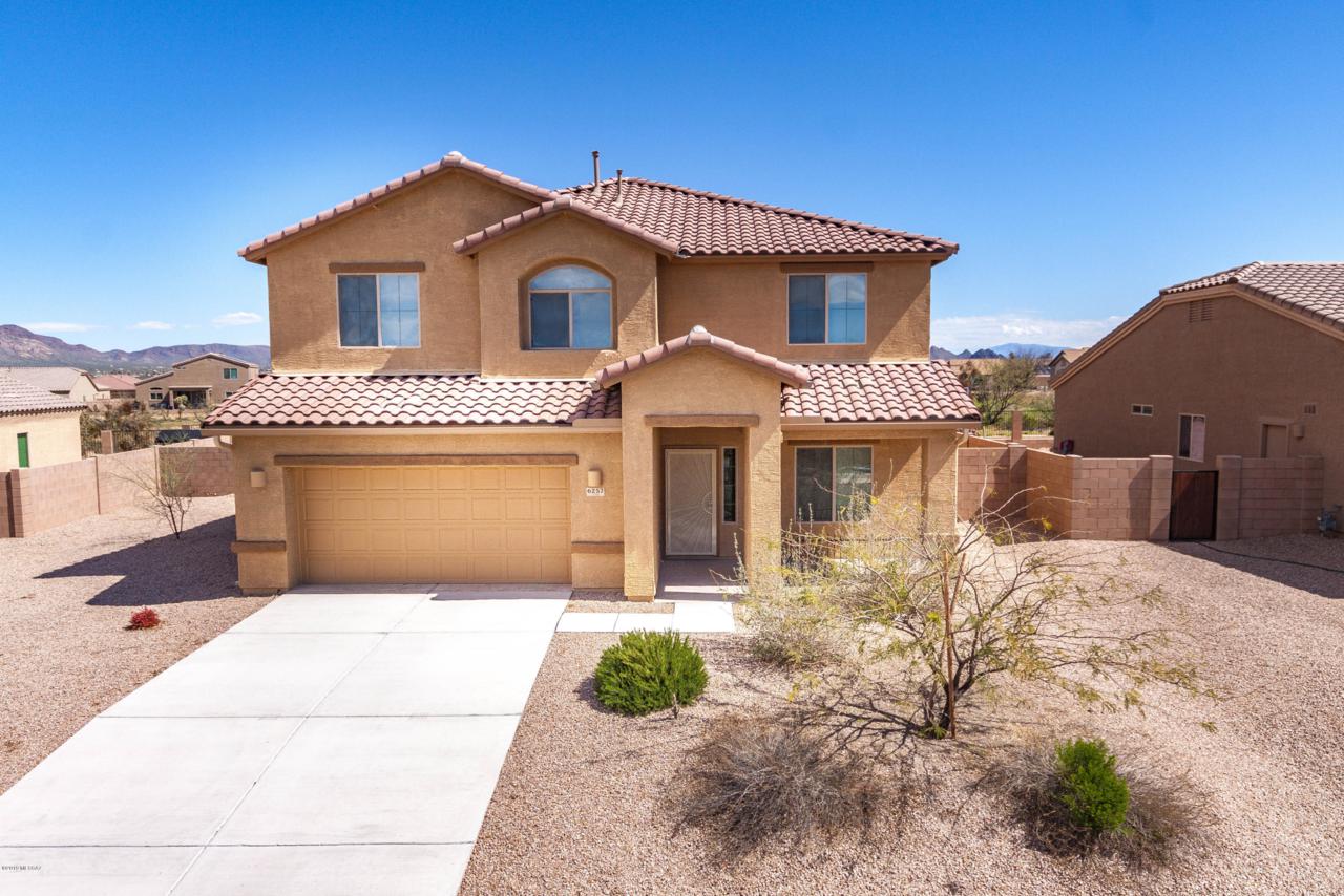 6257 Eagles Roost Drive - Photo 1