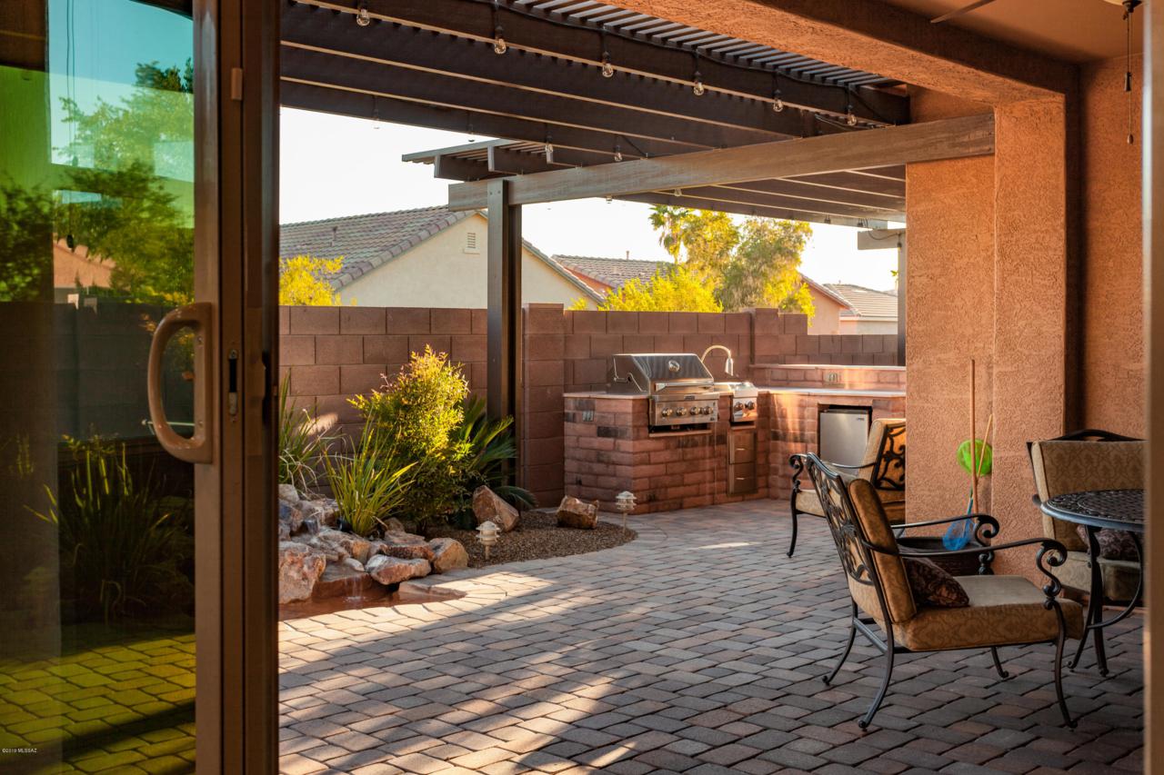 13748 Rose Surrey Street - Photo 1
