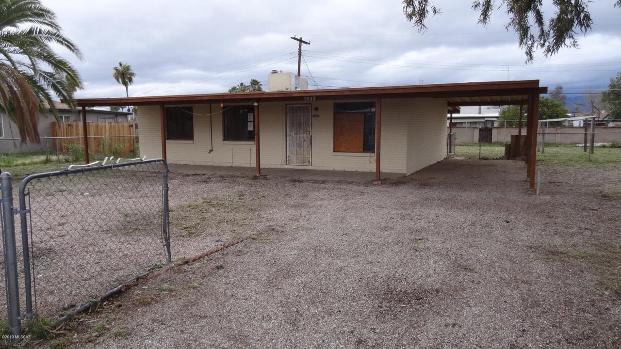 5623 36th Street - Photo 1