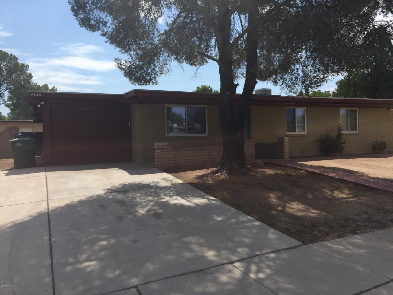 4433 Evergreen Avenue - Photo 1