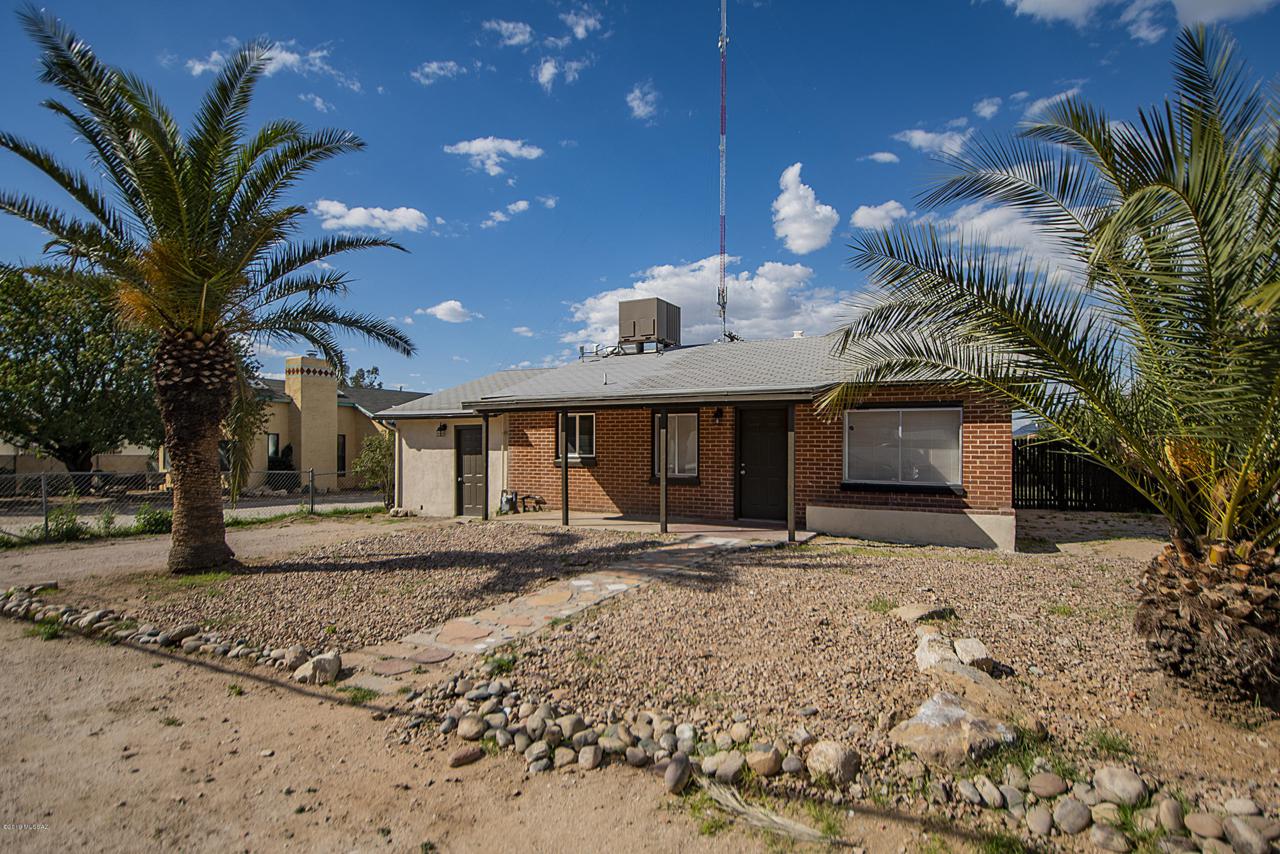 525 Alturas Street - Photo 1