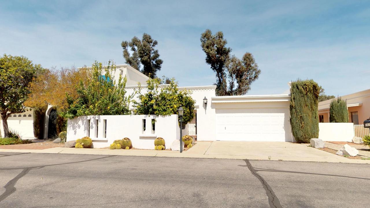2678 Casas Drive - Photo 1
