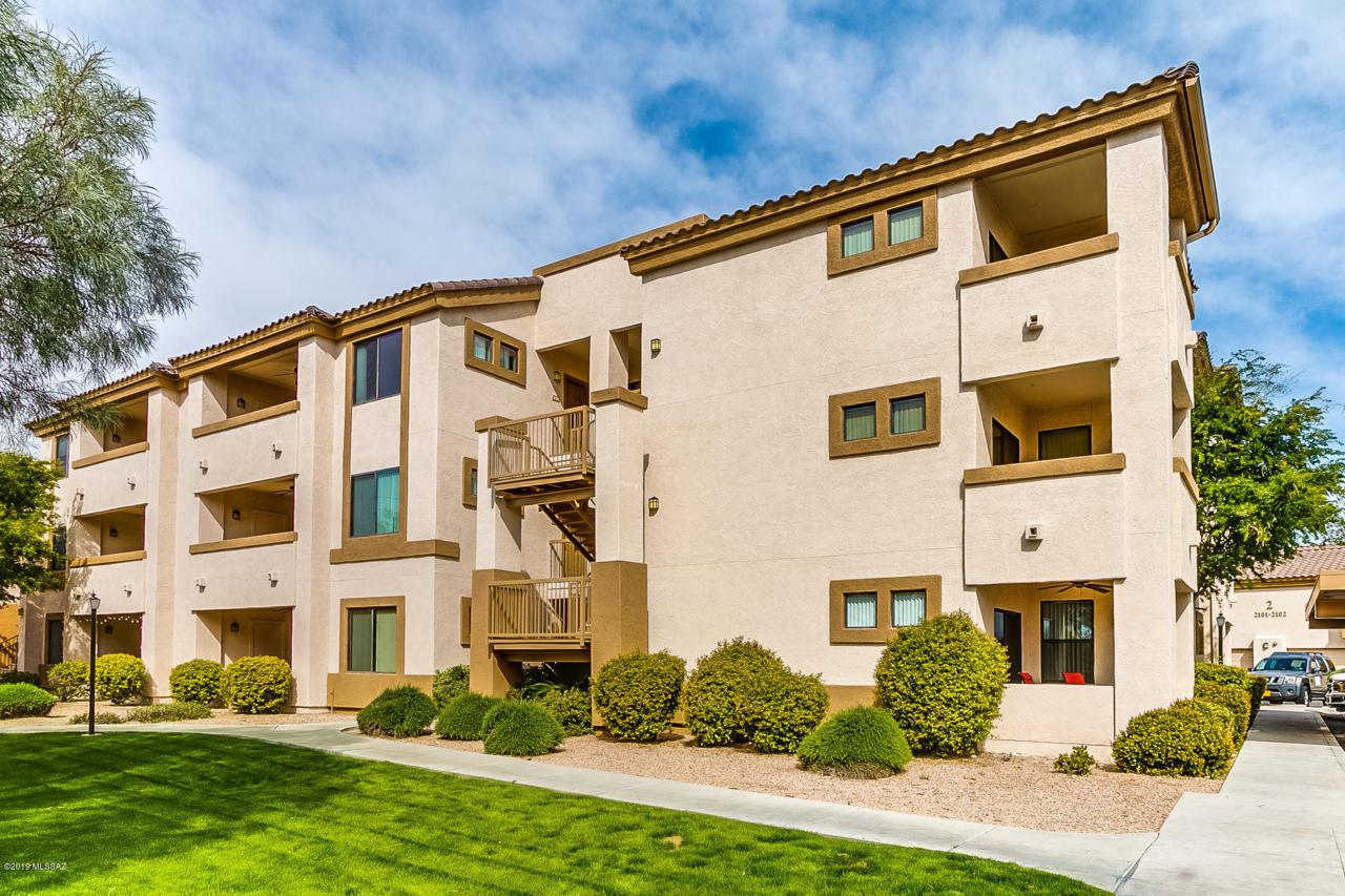 2550 River Road - Photo 1