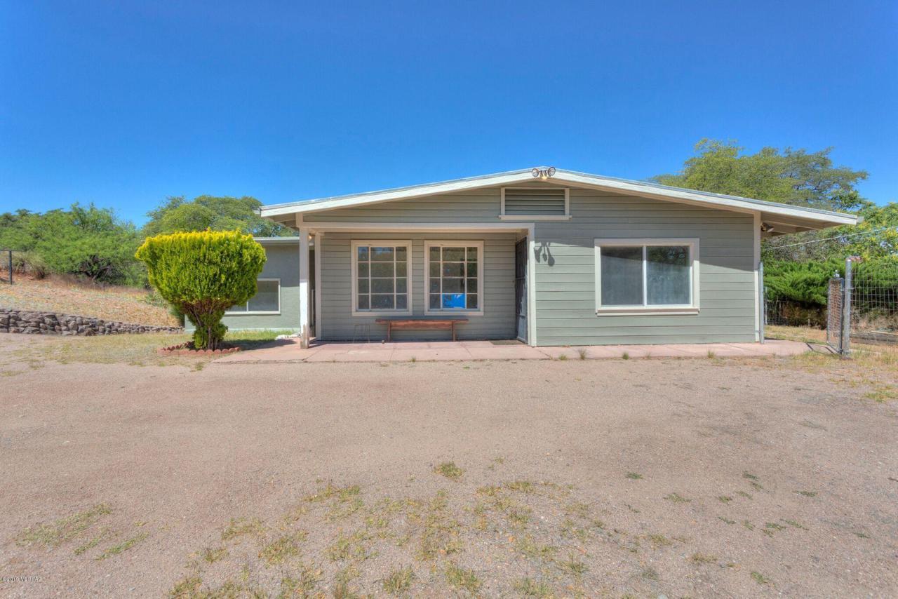 1344 Bristol Drive - Photo 1