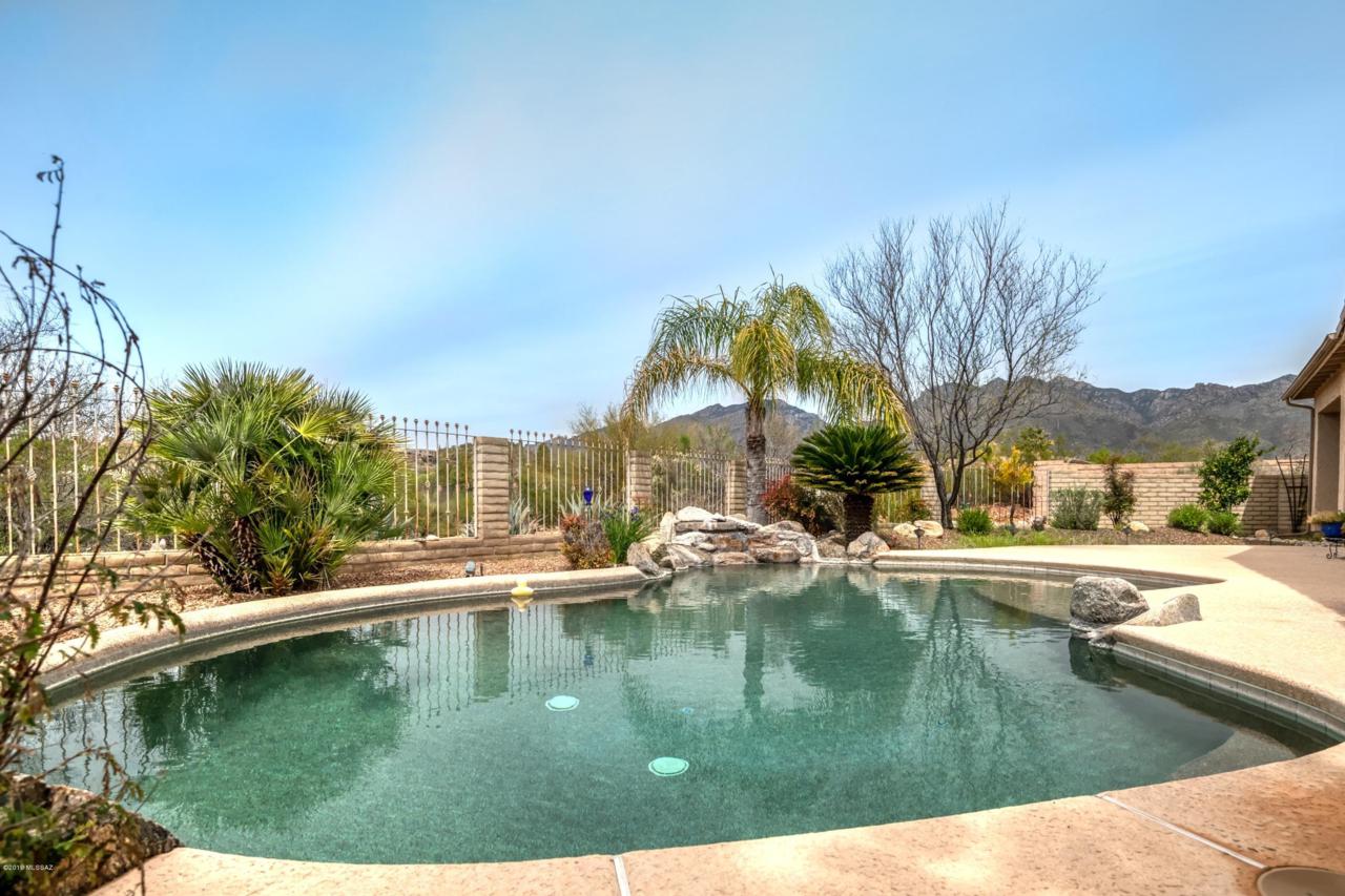 4901 Sabino Valley Place - Photo 1