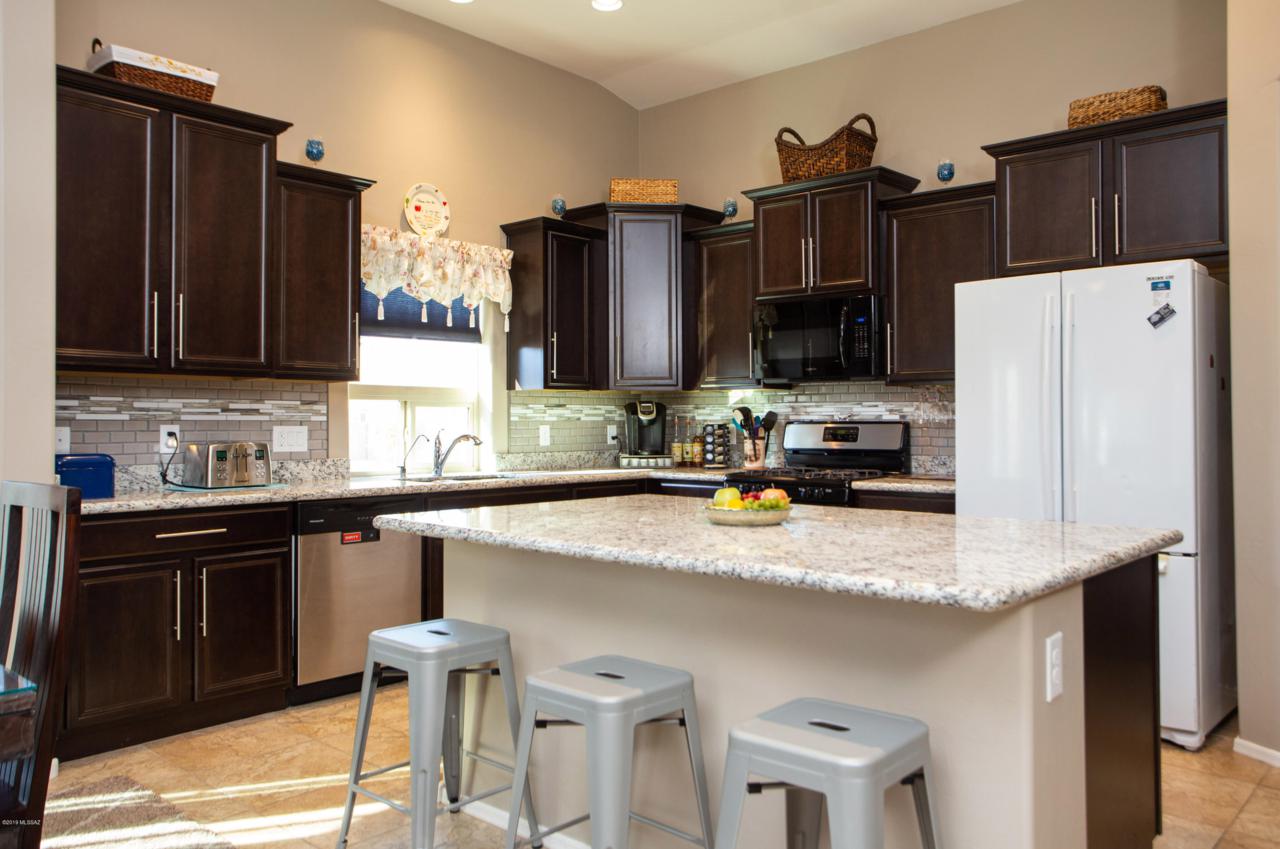 8757 Hanbury Road - Photo 1