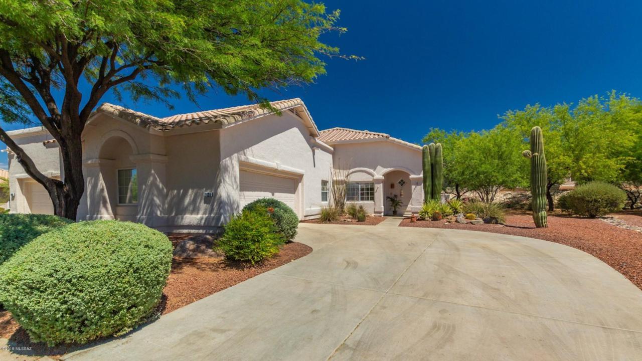 1424 Bridalveil Place - Photo 1