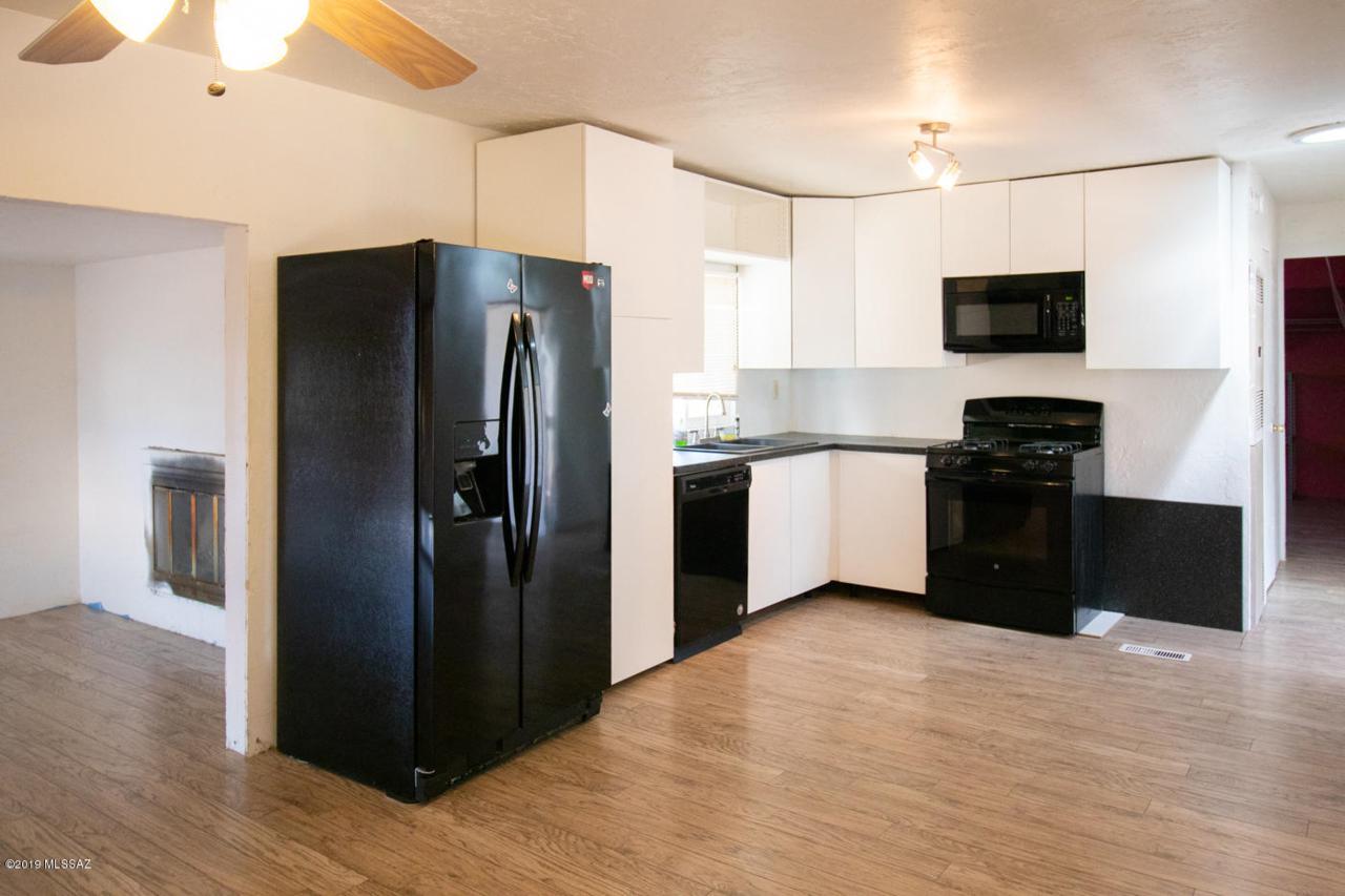 16690 Avenida De La Reata - Photo 1