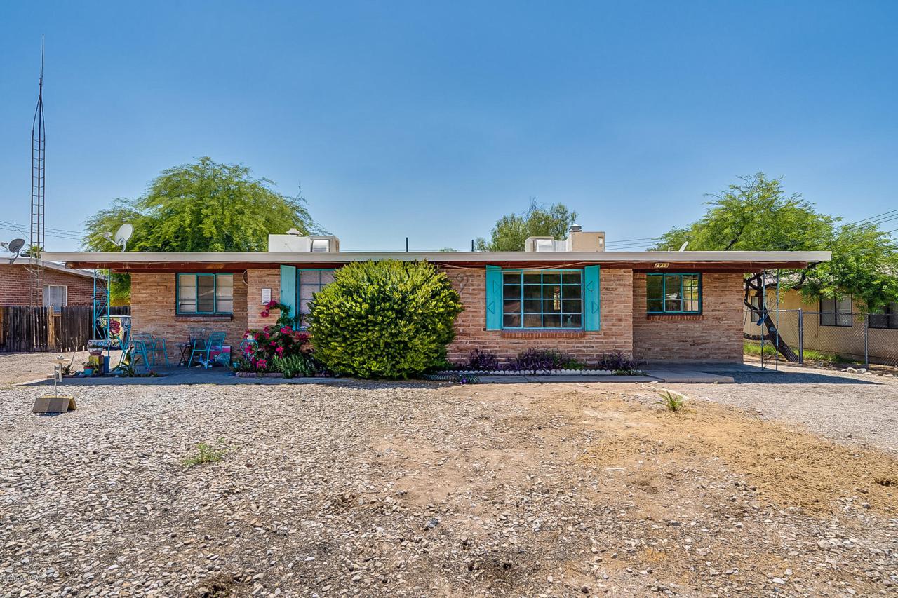 2909 Palo Verde Avenue - Photo 1