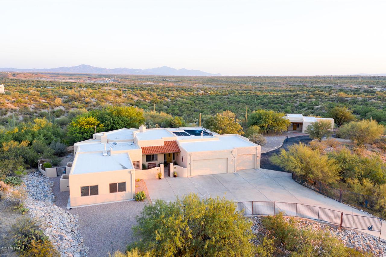 11746 Saguaro Crest Place - Photo 1
