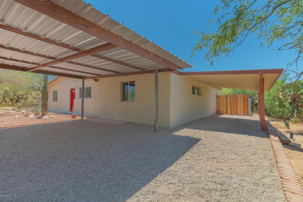 225 Spring Valley Drive - Photo 1