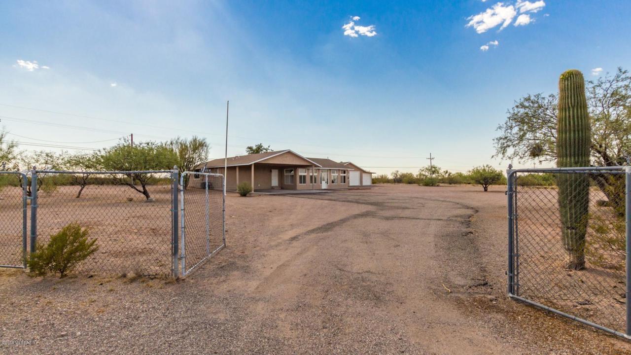 17762 Redrock Lane - Photo 1