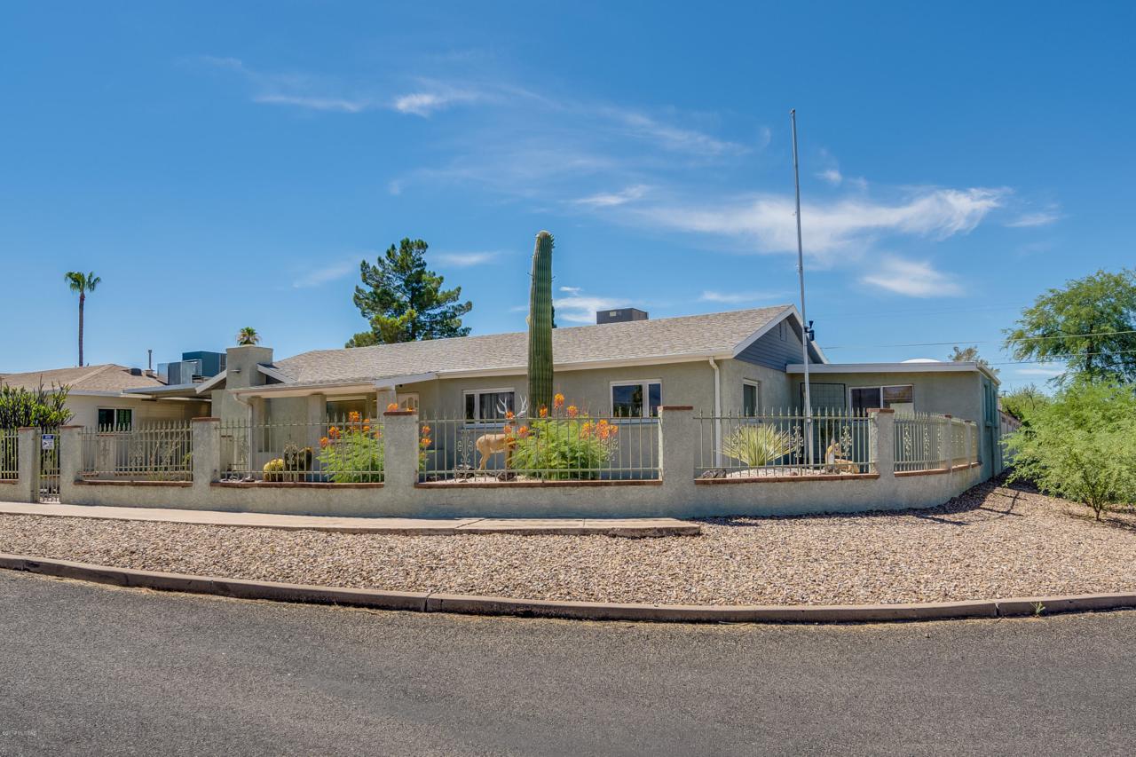 4502 Burns Street - Photo 1