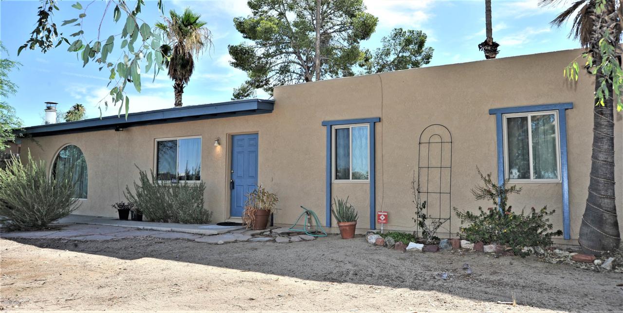 7542 Oldfather Drive - Photo 1