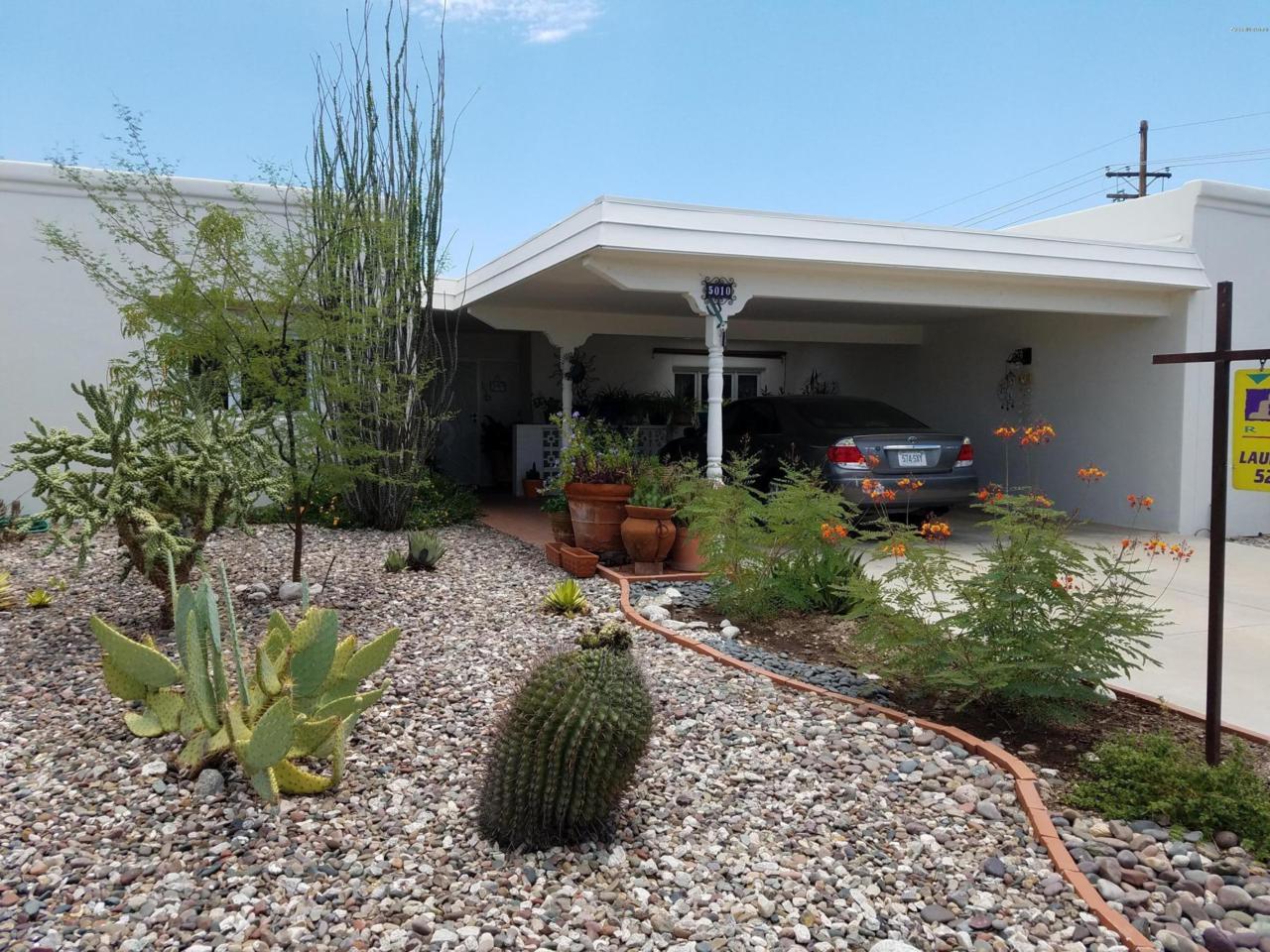 5010 Campana Drive - Photo 1