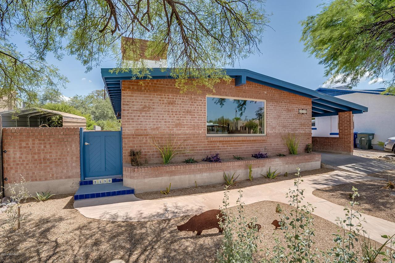 2130 Helen Street - Photo 1