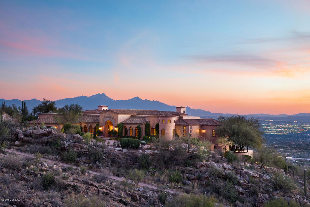 7406 Secret Canyon Drive - Photo 1