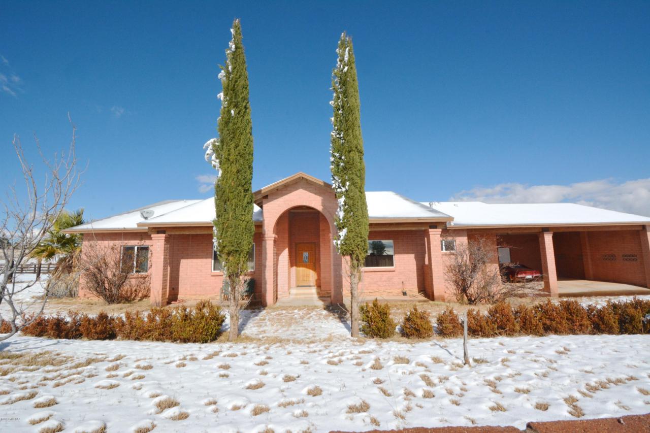 58 Hillcrest Drive - Photo 1