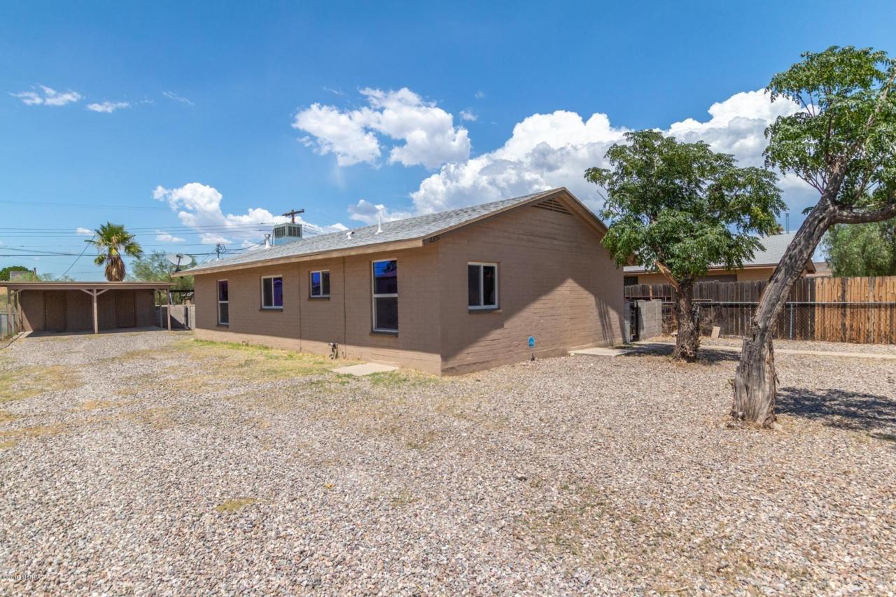 2351 Cochise Vista - Photo 1