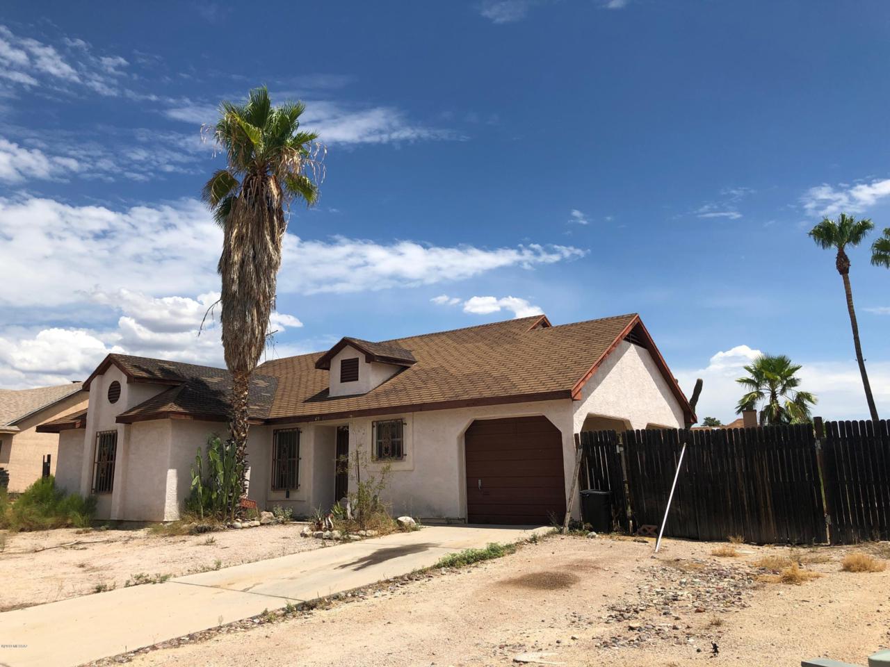 4901 Ferret Drive - Photo 1