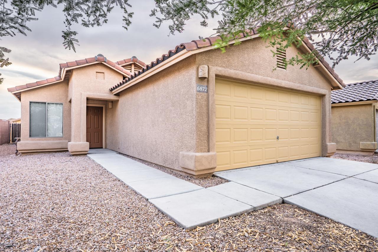 6872 Cottontail Run Avenue - Photo 1