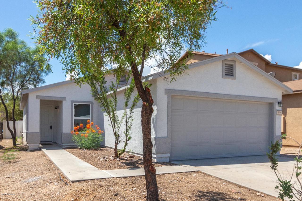 3749 Fenton Way - Photo 1