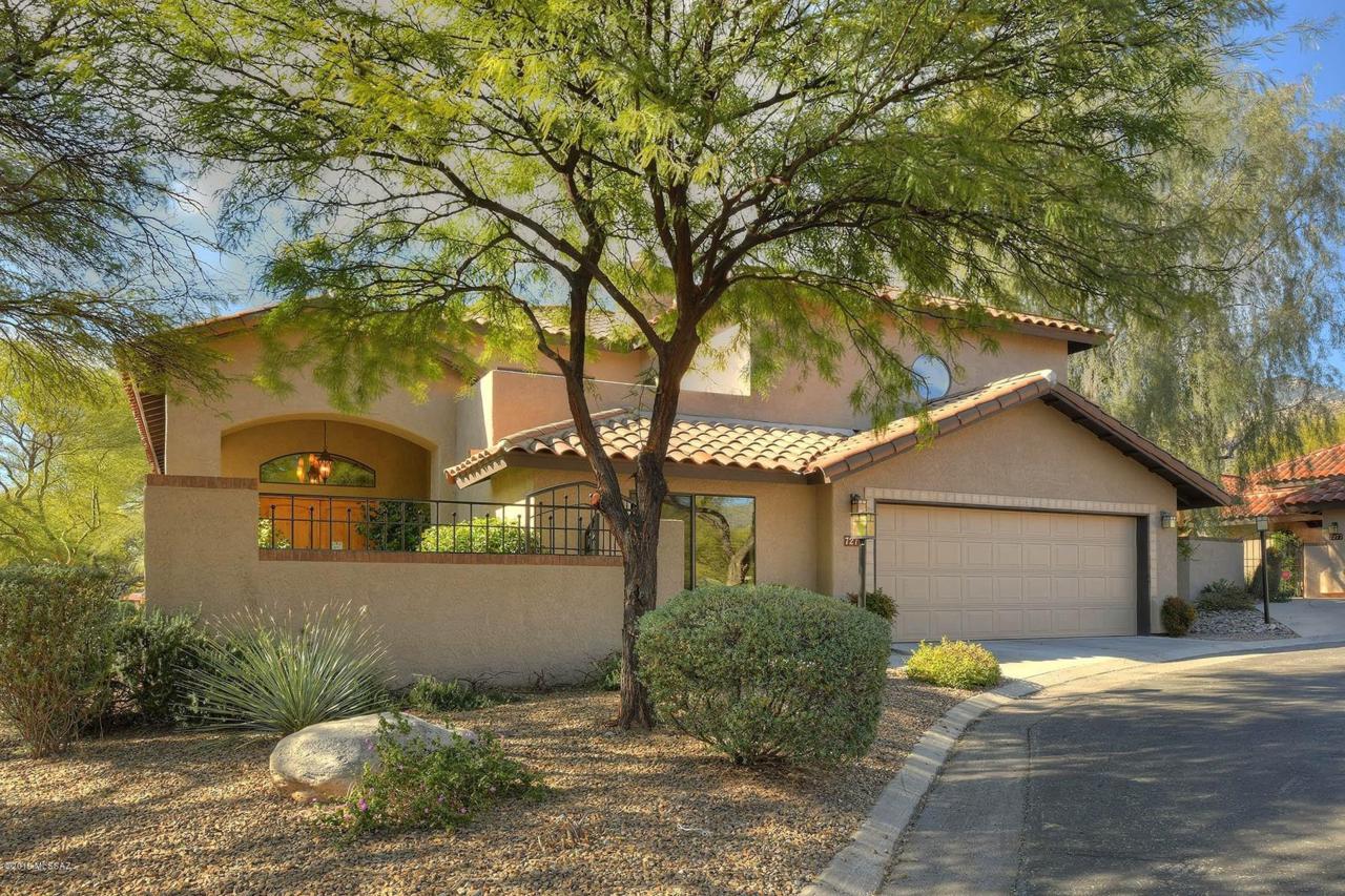 7275 Grey Fox Lane - Photo 1