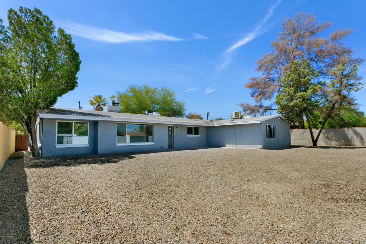 5744 5th Street - Photo 1